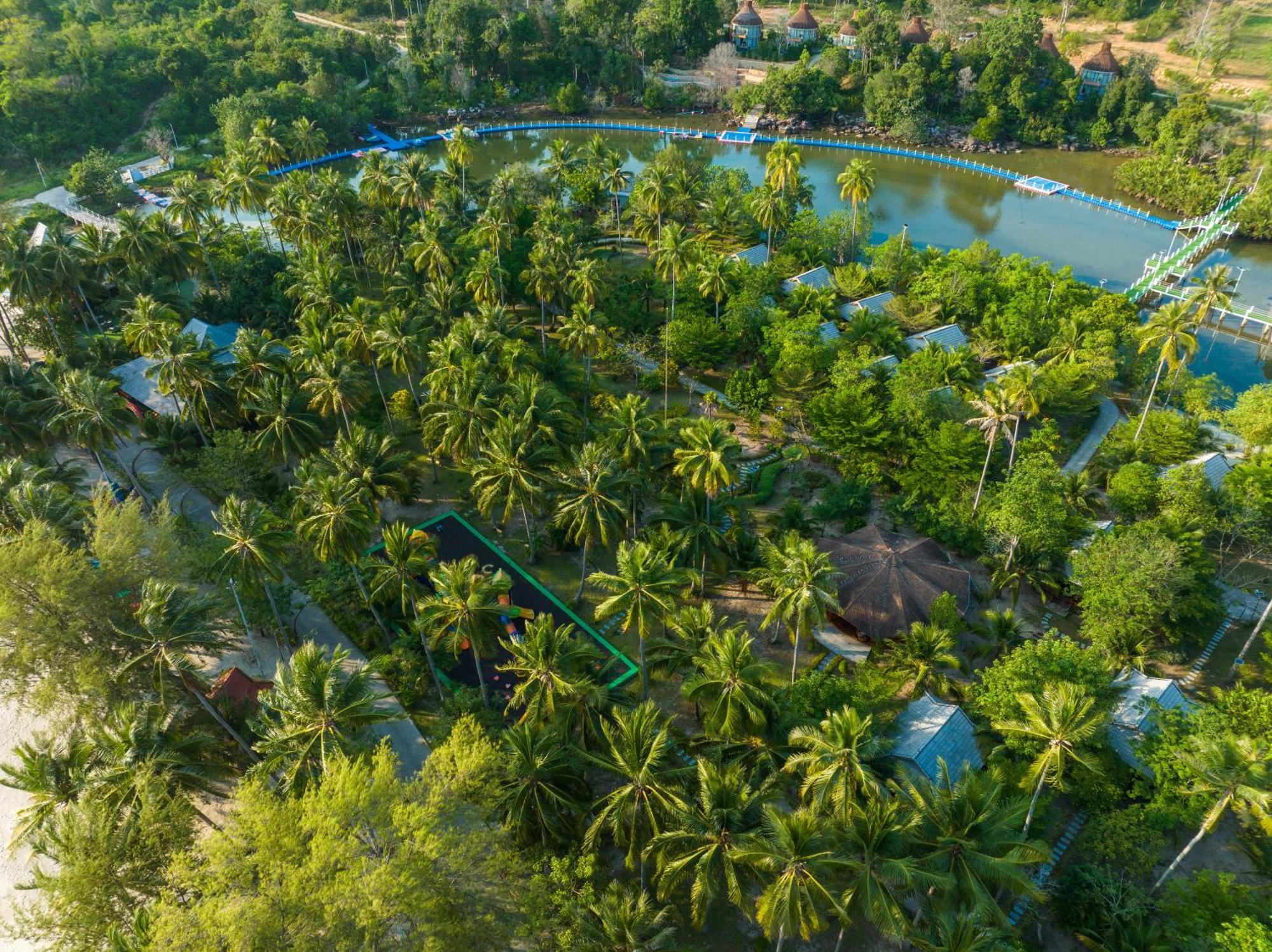 Mafiya Resort Thansour beach Exterior photo